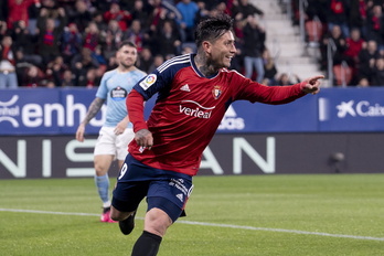 Chimy Ávila celebra el gol ante el Celta que posteriormente fue anulado.