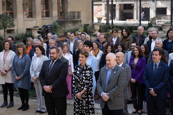 María Chivite, lehendakari navarra, con los consejeros del Gobierno durante un acto en Iruñea.