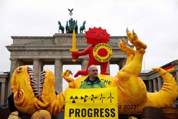 Protesta de Greenpeace contrala energía nuclear en Belín.