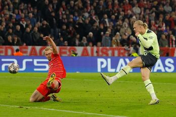 Haaland se ha desquitado de su penalti fallado anotando así el 0-1.