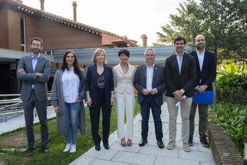 Candidatos y candidatas a la Diputación de Gipuzkoa, en el debate organizado en la universidad de Deusto.