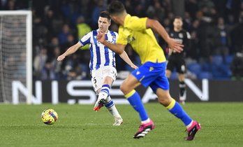 Igor Zubeldia se ha recuperado de los problemas que obligaron su cambio ante el Madrid. 