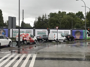 La afección del transporte público en el privado no gusta en algunos sectores de Gasteiz.