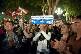 Celebración en el Arenal, en 2011, tras el fracasado intento de ilegalización de Bildu.