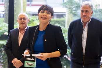 Los alcaldables de EH Bildu en Donostia, Juan Karlos Izagirre; Gasteiz, Rocío Vitero; e Iruñea, Joseba Asiron.