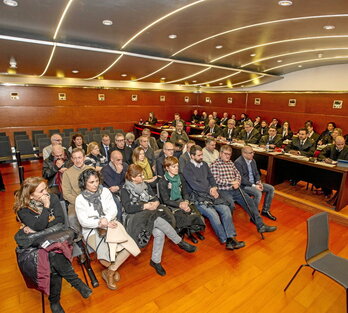 Banquillo de los acusados durante el juicio por el «caso De Miguel».