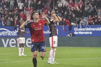 Budimir ha sido el autor del único gol del derbi en El Sadar.