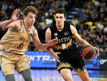 Alex Reyes, en el partido de la pasada campaña en Miribilla frente al Barça