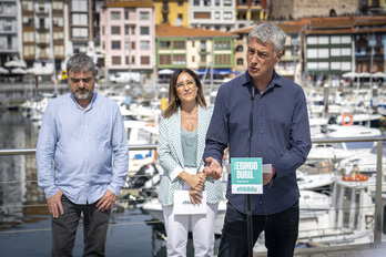 Bideguren y Matute han participado en el acto que EH Bildu ha realizado en Bermeo.