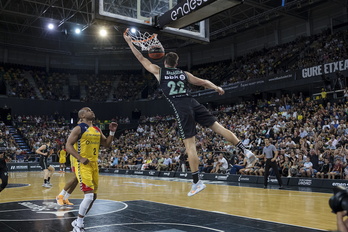 Rabaseda se cuelga del aro ante Andorra.