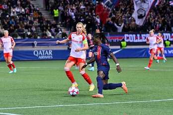 Una imagen del encuentro entre Paris Saint Germain y Bayern, que se saldó con derrota parisina.