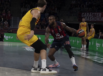 Este Barça de Roger Grimau ya sabe cómo se las gasta Saski Baskonia.