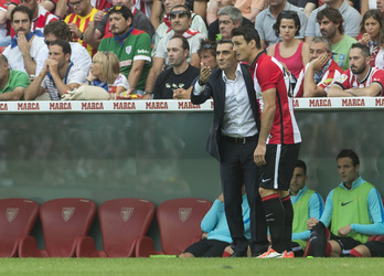 Valverde eta Aduriz San Mamesen Bartzelonaren kontrako partida batean.