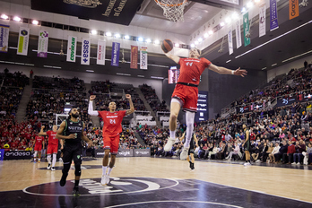 Bilbao Basket ha estado duro, pero no ha podido con el Granada.