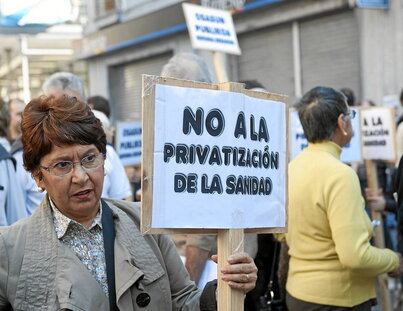 Movilización en Tolosa en defensa de la sanidad pública y contra las privatizaciones.