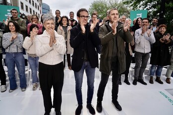 Inma Garrastatxu, Pello Otxandiano y Arnaldo Otegi, en el mitin de Santurtzi.