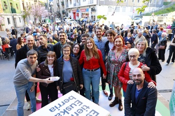 Acto de cierre de campaña de Sumar en Bilbo, con la candidata a lehendakari, Alba García, y el ministro de Cultura, Ernest Urtasun, entre otros.