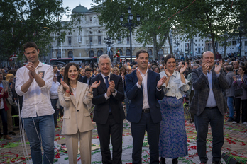 El PNV ha reunido a cientos de personas en su acto de fin de campaña en El Arenal bilbaino.