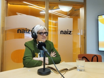 Maria Luisa Gurrutxaga PSOEko diputatua, Donostiako estudioan