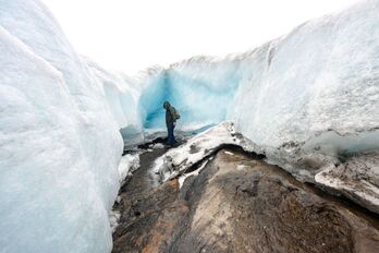 El glaciar se derrite día a día.