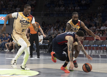 Chris Chiozzak ere Baskoniaren elastikoarekin ondo joka dezakeela erakutsi zuen ostiralean.