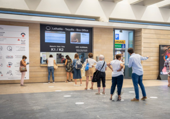 Venta de entradas en el Kursaal.