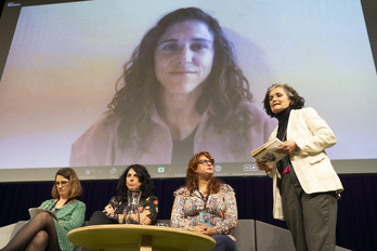 Las participantes, en la mesa redonda que abordó la violencia en el deporte dentro del Congreso Internacional de Fútbol Femenino.