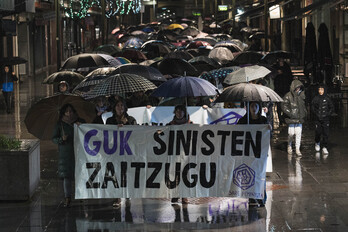 Sare Feministak Gernika-Lumon pasa den abenduan deitutako manifestazioaren irudia.