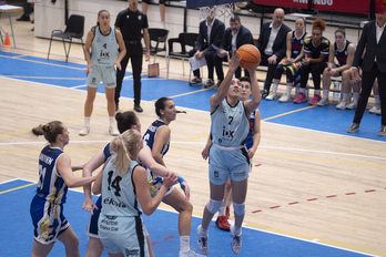 Niyah Becker, Oses Construccion Ardoiren aurkako derbian saskiratzearen bila.