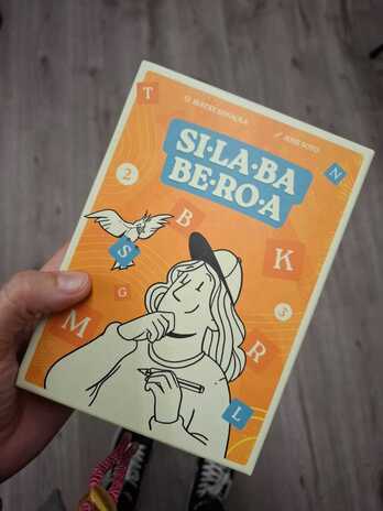 Silaba Beroa; bakarrik edo taldean gure hiztegia astintzeko jolasa.