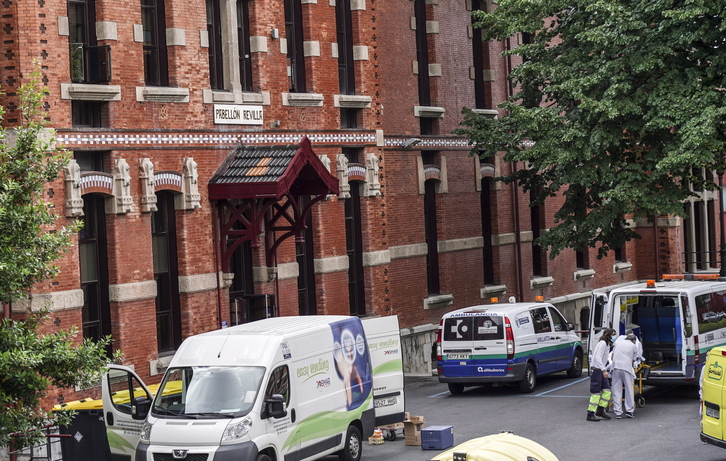 Baurtoko ospitalearen argazkia, Covid garaian.