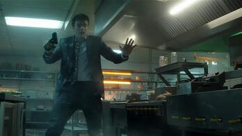 Jack Quaid ‘Novocaine’ filmeko eszena batean