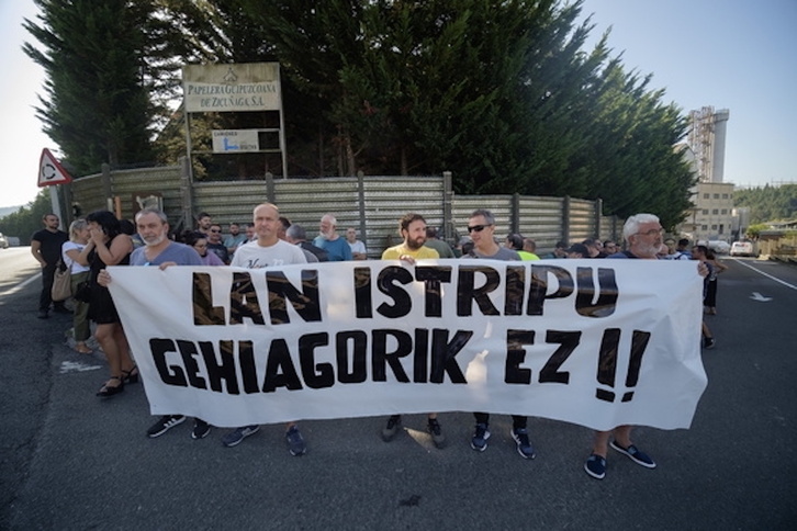 Lan prekarietatearen aurkako elkarretaratze bat.