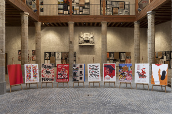 Los diez carteles originales se han expuesto este miércoles por la mañana en el Condestable.