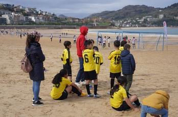 Hondartza-futbola, Multikirola programaren ekimenetako bat.