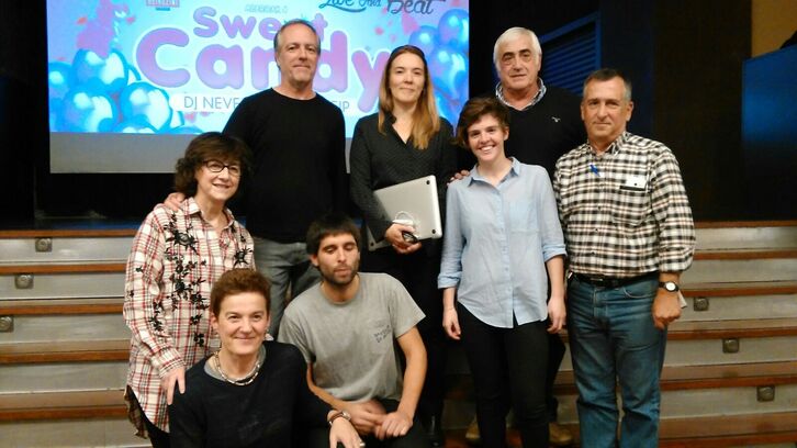 Zientziaren Giltzak elkarteko zenbait kide