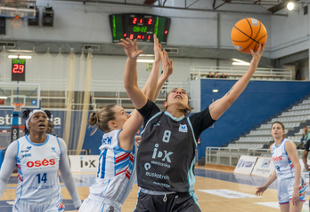 Lara Gonzalezen izaera gogorrak mesede egin dio IDK Euskotreni maila ez galtzeko borrokan.