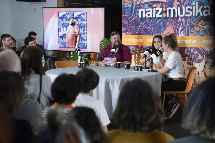 NAIZ Musikhariako 1000. saioa ospatzen.