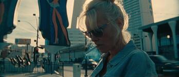 Pamela Anderson ‘The Last Showgirl’ filmeko eszena batean