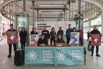 2022ko apirilean aurkeztu zuten Gazte Euskaltzaleon Sarea Tolosan, Korrika bertatik pasa behar zen egunean.