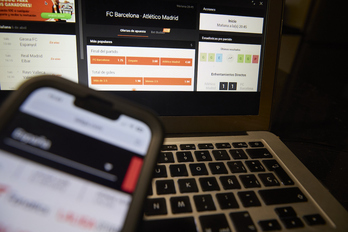 Crece el empleo por los jóvenes de aplicaciones de IA para «preparar» sus apuestas deportivas.