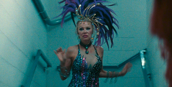 Pamela Anderson 'The last show girl' filmeko eszena batean