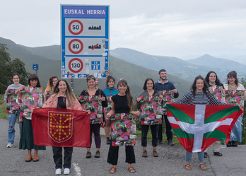 Baigorri eta Baztango gazteak elkarrekin Izpegin