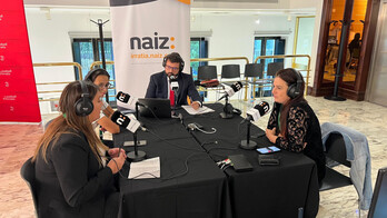 Analisi mahaia, Maialen Ferreira, Ekhiñe Atorrasagasti eta Ane Urkirirekin