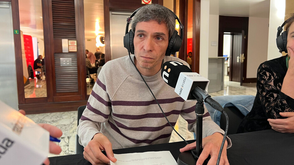 Jon Hernandez, Sumar