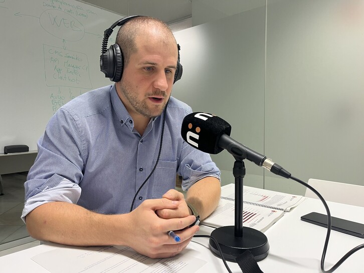 Carlos Andres Uranga NAIZ irratian