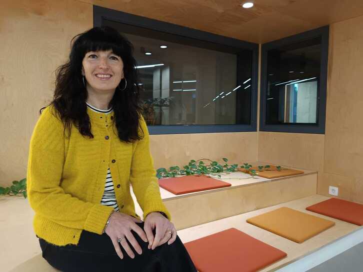 Euskaratik eta begirada propiotik egindako zientziaren balioa azpimarratu du Garazi Andonaegik