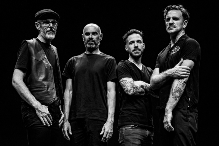 Aurpegi berriekin dator Cobra taldearen ‘Henko’ diskoa.