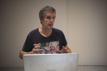 Ikerketaren bidez herritarren eztabaidak datuetara eraman dituztela dio Zelaietak.