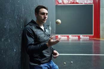 Peio Etxeberria, Bizkaia pilotalekuan.